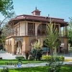 کاخ چهلستون