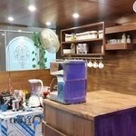 باغ رستوران و سفره خانه سنتی سادات