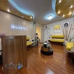 دکتر شهرام مفاضی - مرکز زیبایی پوست و مو