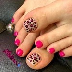 Melinail خدمات | طراحی و کاشت ناخن ملینیل