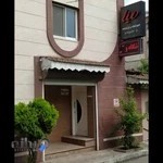 آرایشگاه زنانه مینا