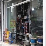 فروشگاه پیچ ومهره ولوازم زیر بندی ماشین سبک و سنگین