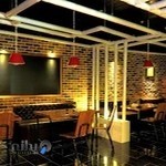 کافی شاپ روبرو