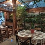 کافه رستوران اردیبهشت