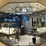 مَه گلد گالری(شعبه کیش)