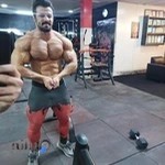 باشگاه بدنسازی جوان