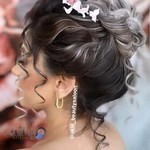 آرایشگاه زنانه اکلیل
