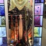 شال و روسری شادلین