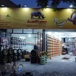 اتوسرویس و لاستیک برادران لیقوانی