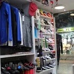 فروشگاه ورزشی پژمان