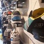 فروشگاه کفش ماراتون