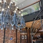 رستوران ضیافت ری