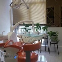 کلینیک تخصصی دندان پزشکی دکتربیگی