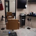 پیرایش فرزاد صادقیه