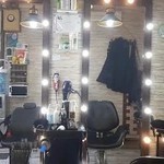 آرایشگاه مردانه آقای آرایشگر