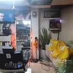 سالن پیرایش مردانه هانی