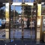 درب شیشه ای جامیران