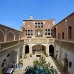 اقامتگاه سنتی صادقی