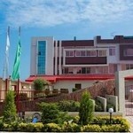 مجتمع توریستی تفریحی و تالار نگین