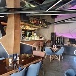 کافه رستوران آدرین