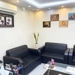 دکتر عاطفه الهویی نظری