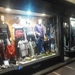 پوشاک تن جین