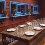 رستوران بیرون