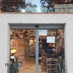 الکتریکی حاج احسان رشادی - فروشگاه آقای برق