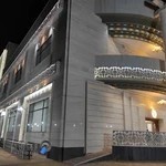 باغ تالار مجلل امیران