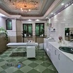 مرکز زیبایی دکتر منیر مجدی