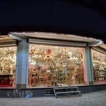 فروشگاه لوستر و صنایع برنز و دکوراسیون داخلی