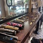 آرایشگاه مردانه هنرمندان