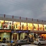 تالار لباسهای مجلسی؛پایتخت