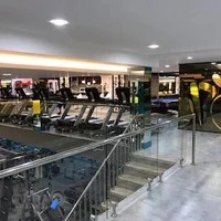 باشگاه بدنسازی پالس