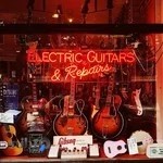 استودیو موسیقی پویا رمضانی ، فروش ساز و ادوات موسیقی