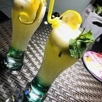 کاج برج اطلس