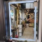 فروشگاه حورا پلاك ٤٤٧