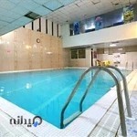 استخر سرپوشیده قائم