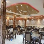 رستوران مجلل آبشار