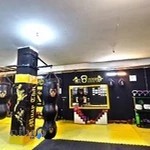 باشگاه پاهای آهنین