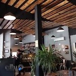 کافه رستوران ولوم