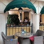 رستوران لئون