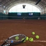 باشگاه تنیس(زمین(