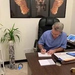 دکتر شروین وحیدی