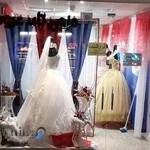 مزون تک عروس