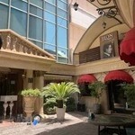 کافه رستوران ویکولو