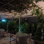 کافه رستوران چیکا