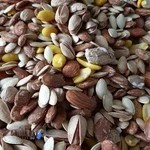 خانه شکلات و خشکبار