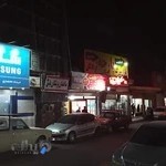 خرازی دکمه طلا وانواع پارچه هایی کیلویی و متری موجود هست محمد اصالتی