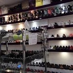 فروشگاه کیف وکفش آلاشت